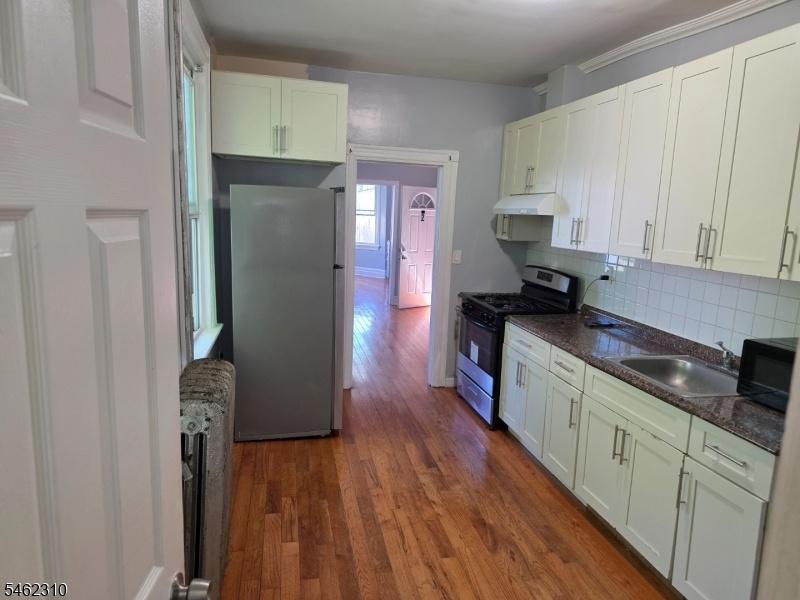 2nd Floor Kitchen