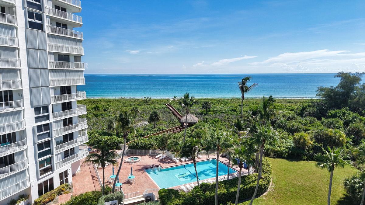 Ariel View Oceanfront/ Pool