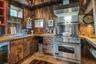 Full kitchen