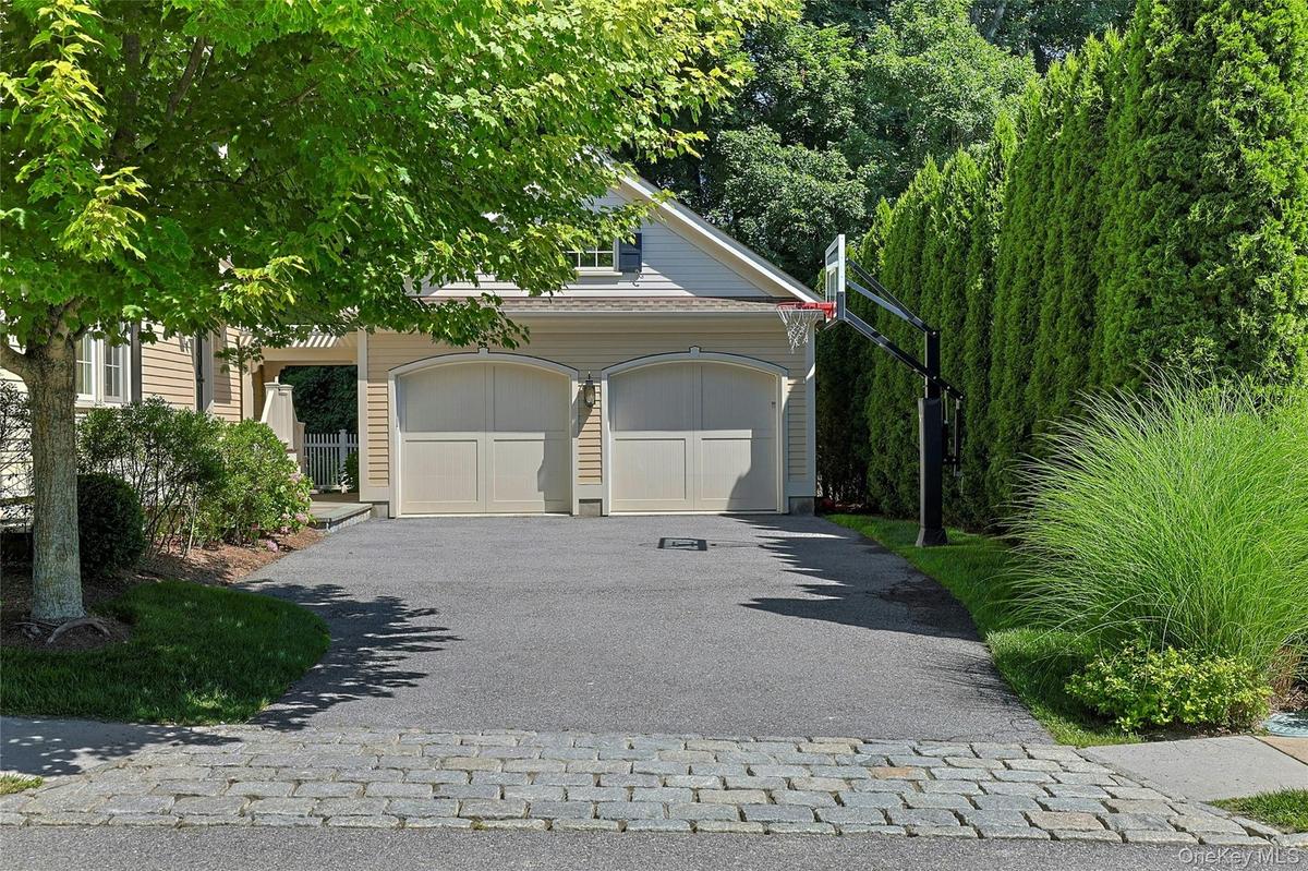 2 Car garage