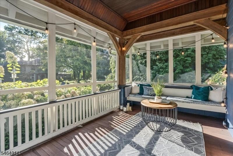 Screened Porch