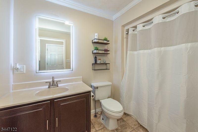 Main Bath