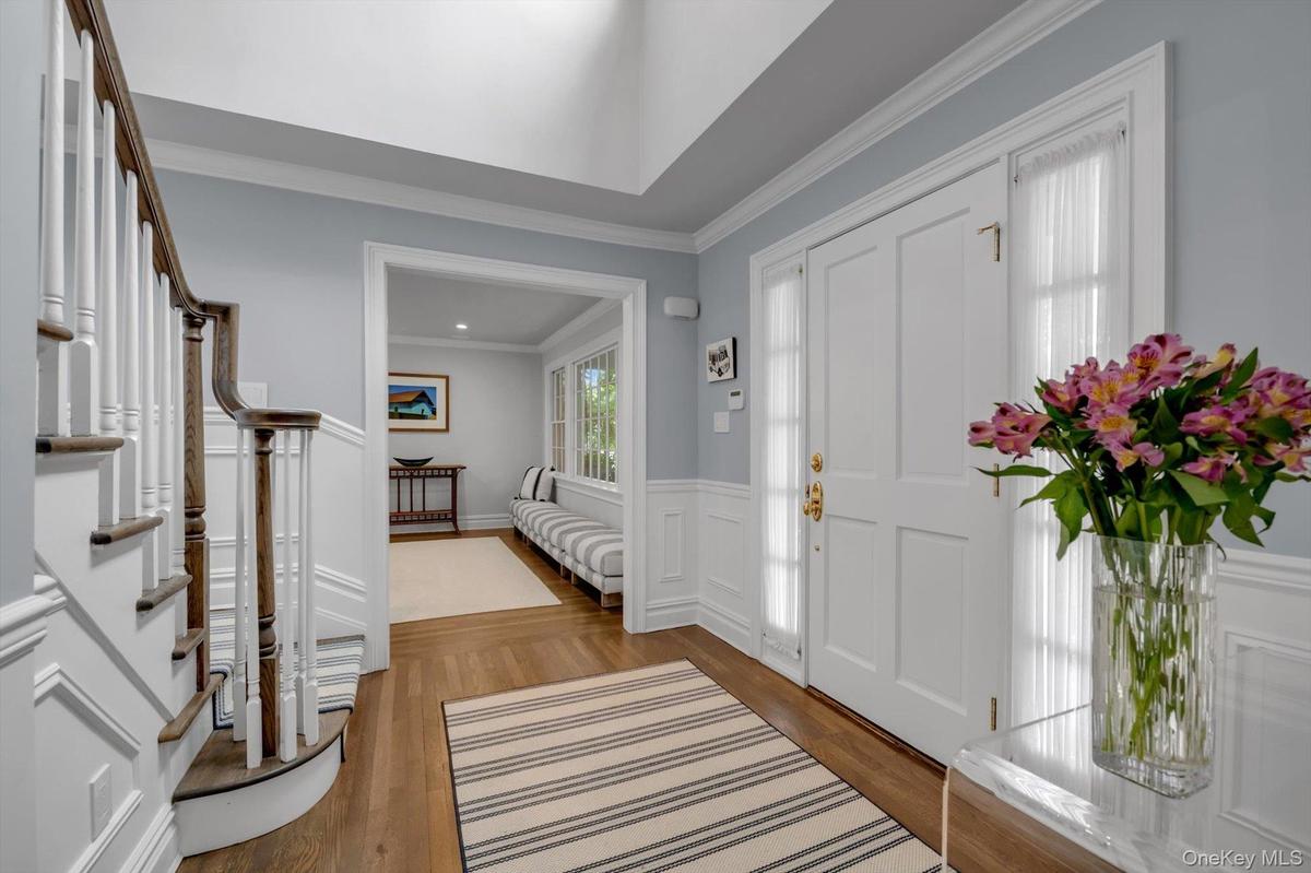 Entry Foyer
