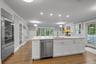 Eat-in Kitchen