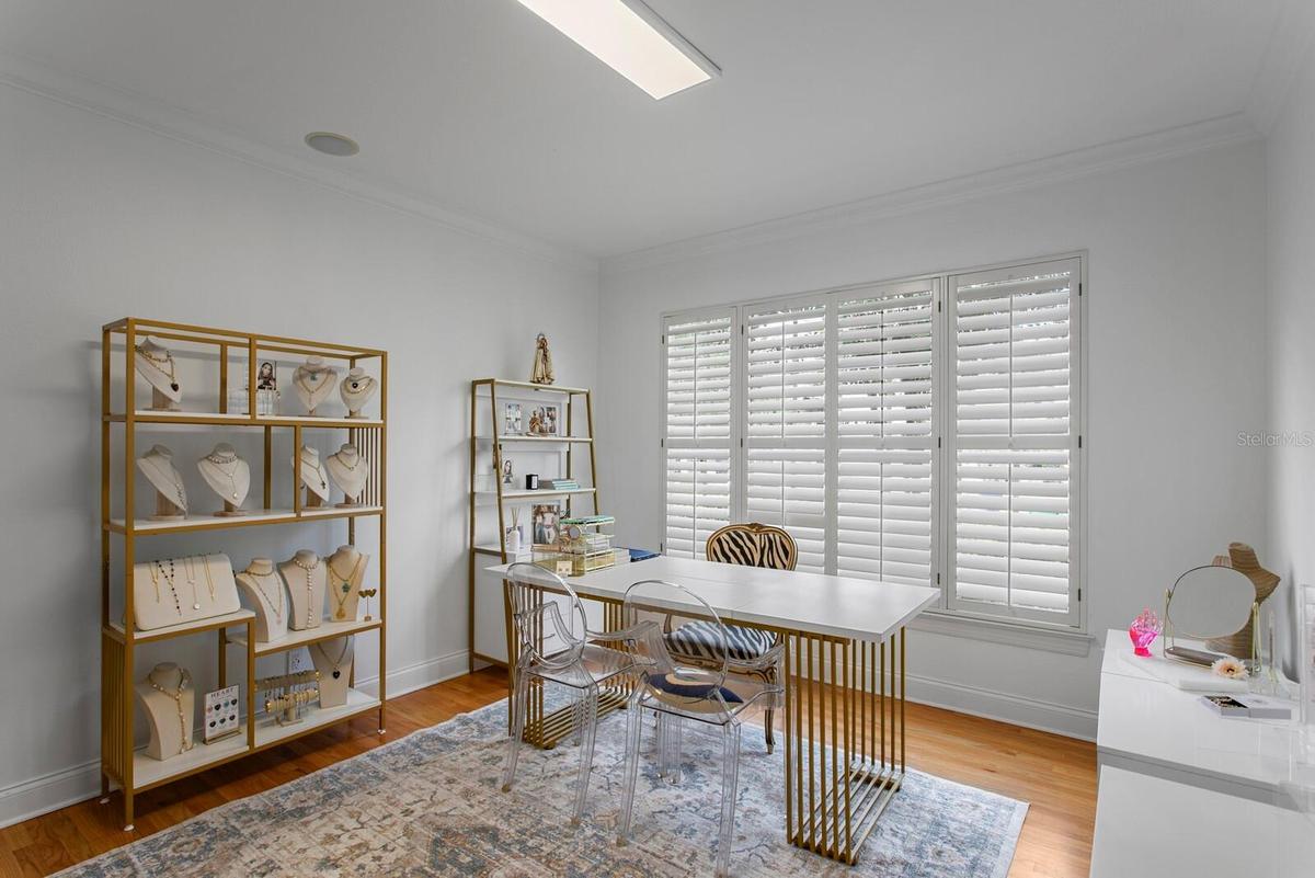 Right of Entryway/Dining Room
