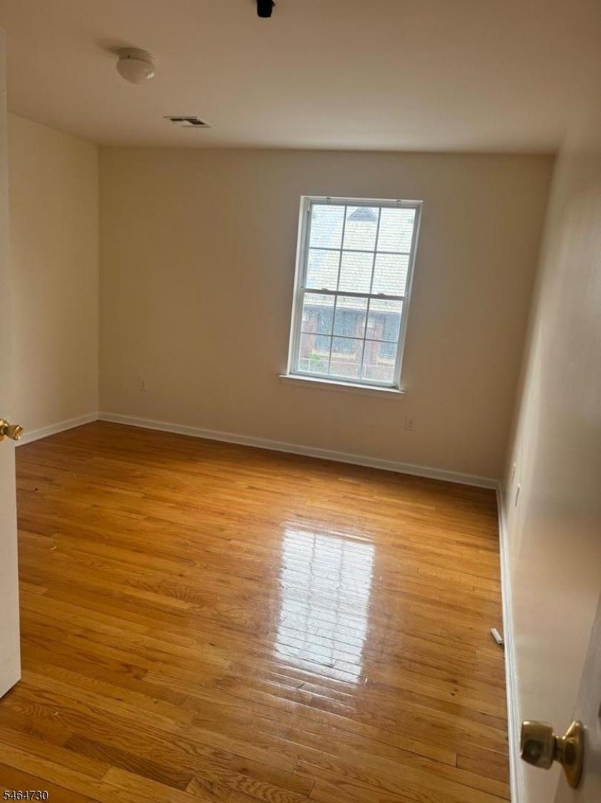 2 nd fl bedroom