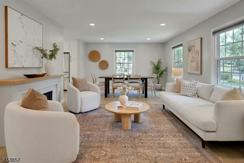 Living Room/Dining Room