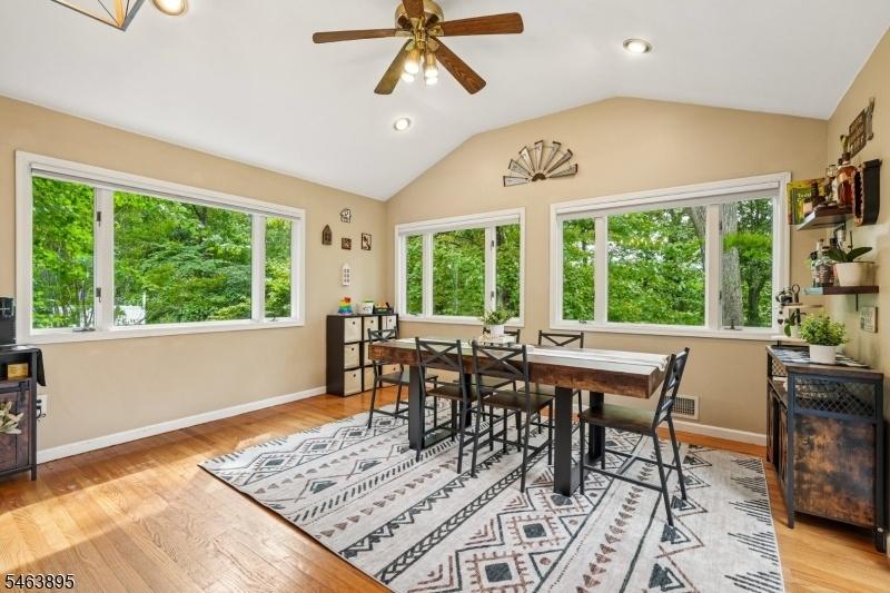 Dining Rm