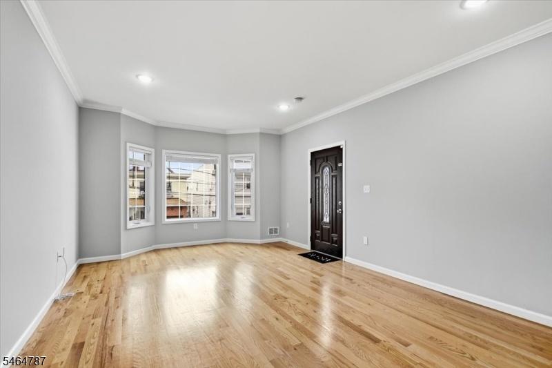 Living Dining