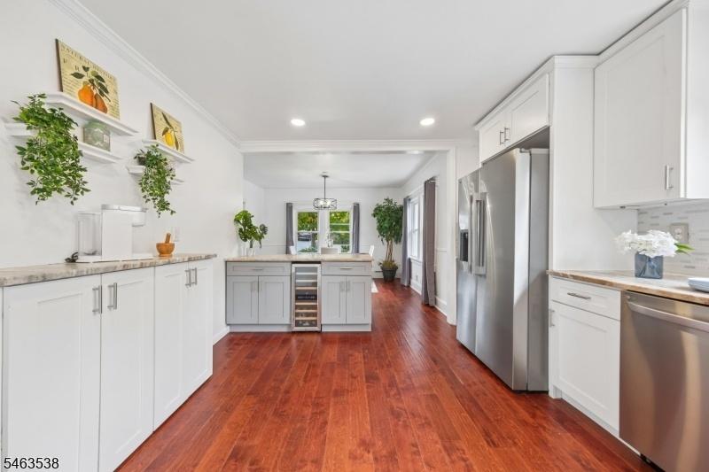 Kitchen/Dining