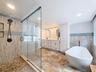 Primary En Suite