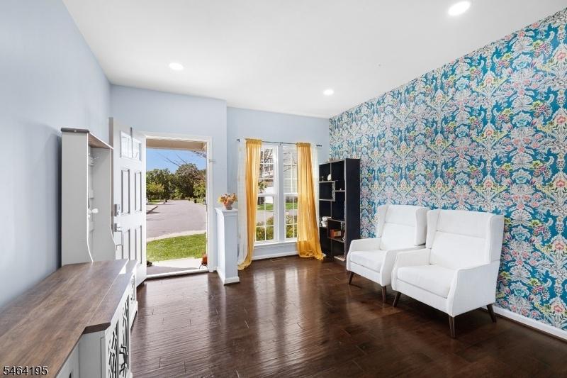 Spacious Entry Foyer