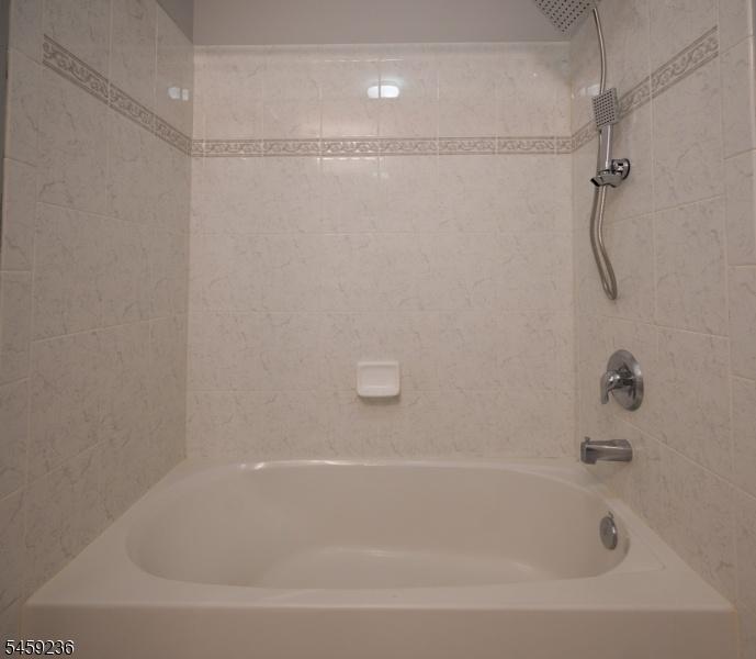 Tub/Shower