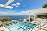 Rooftop Hot tub