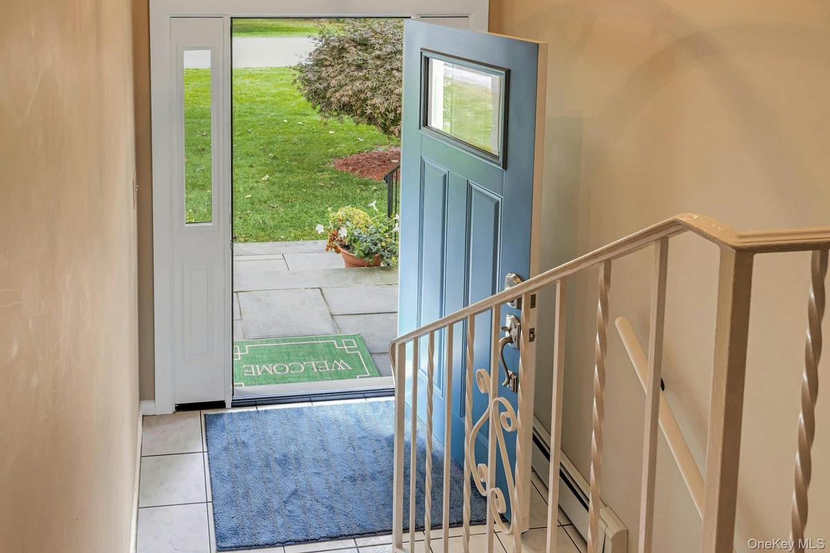 Entry Foyer