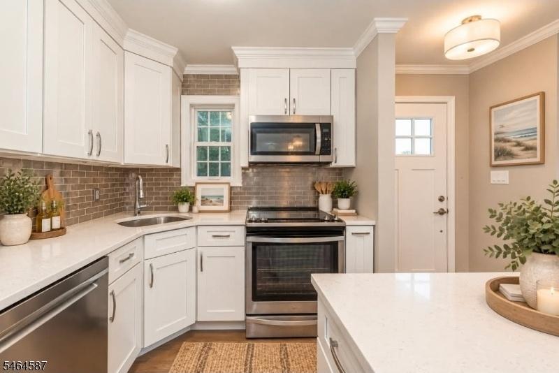 Virtually Staged Kitchen