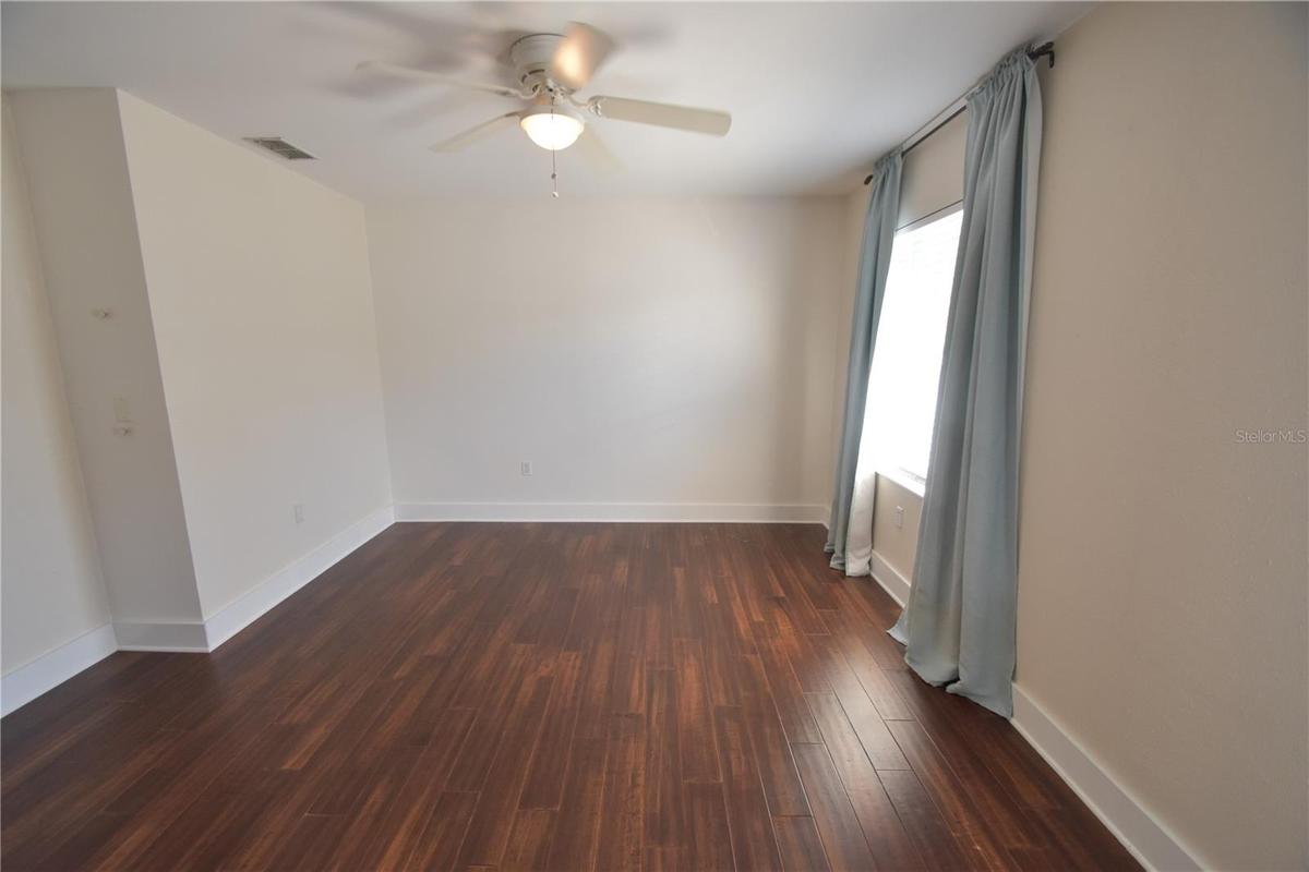 Main Floor Primary