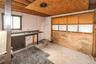 Detached garage