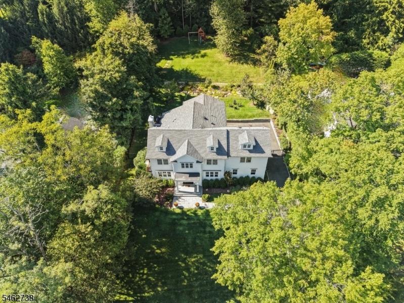 Fabulous Short Hills Colonial