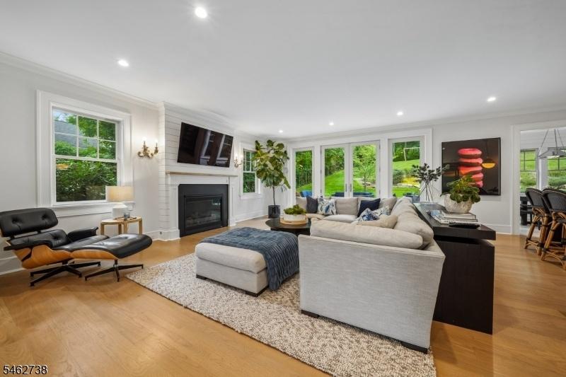 Fabulous Short Hills Colonial