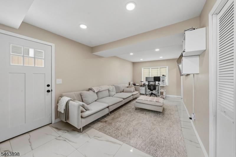 family room/den