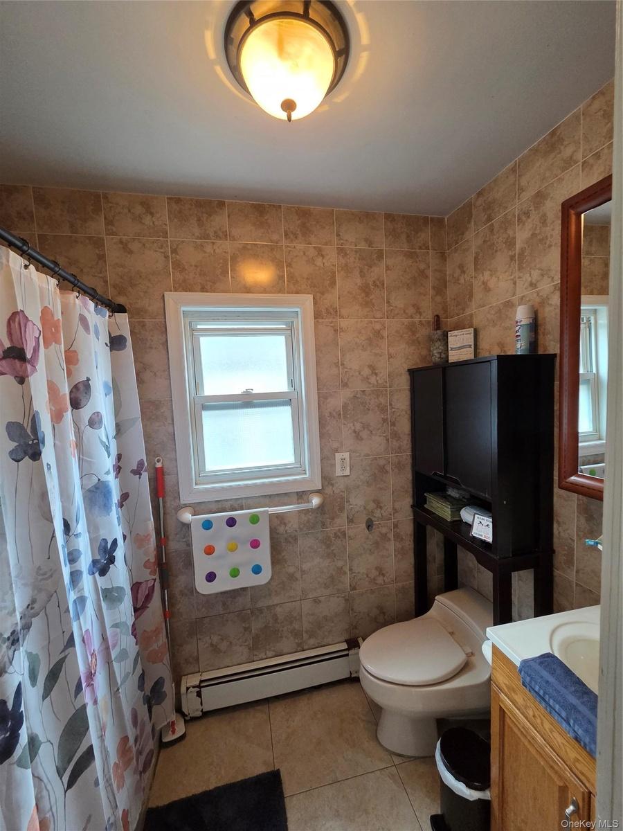 1st floor bathroom