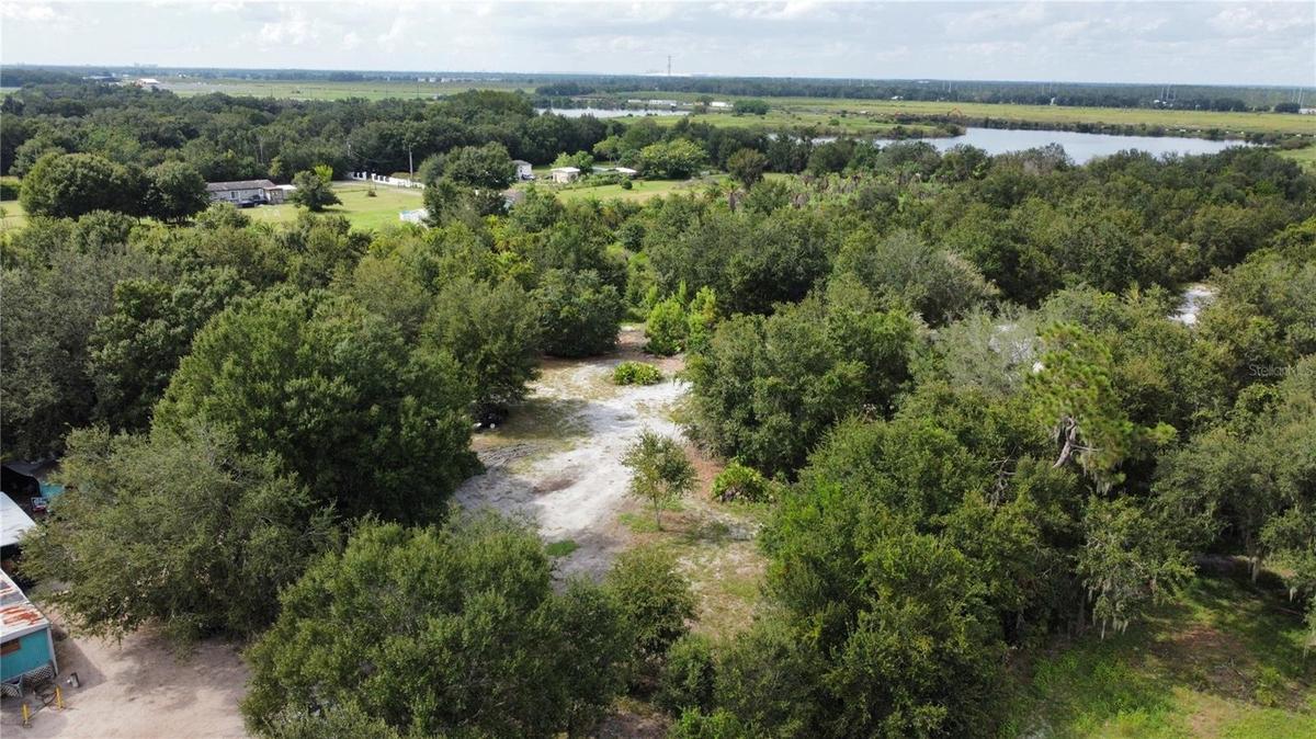 13044 CR 672 Riverview