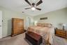 Ceiling fan with integrated lighting