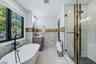 Tub