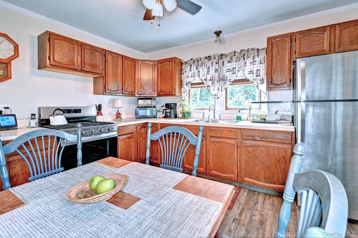 Stainless Appliances