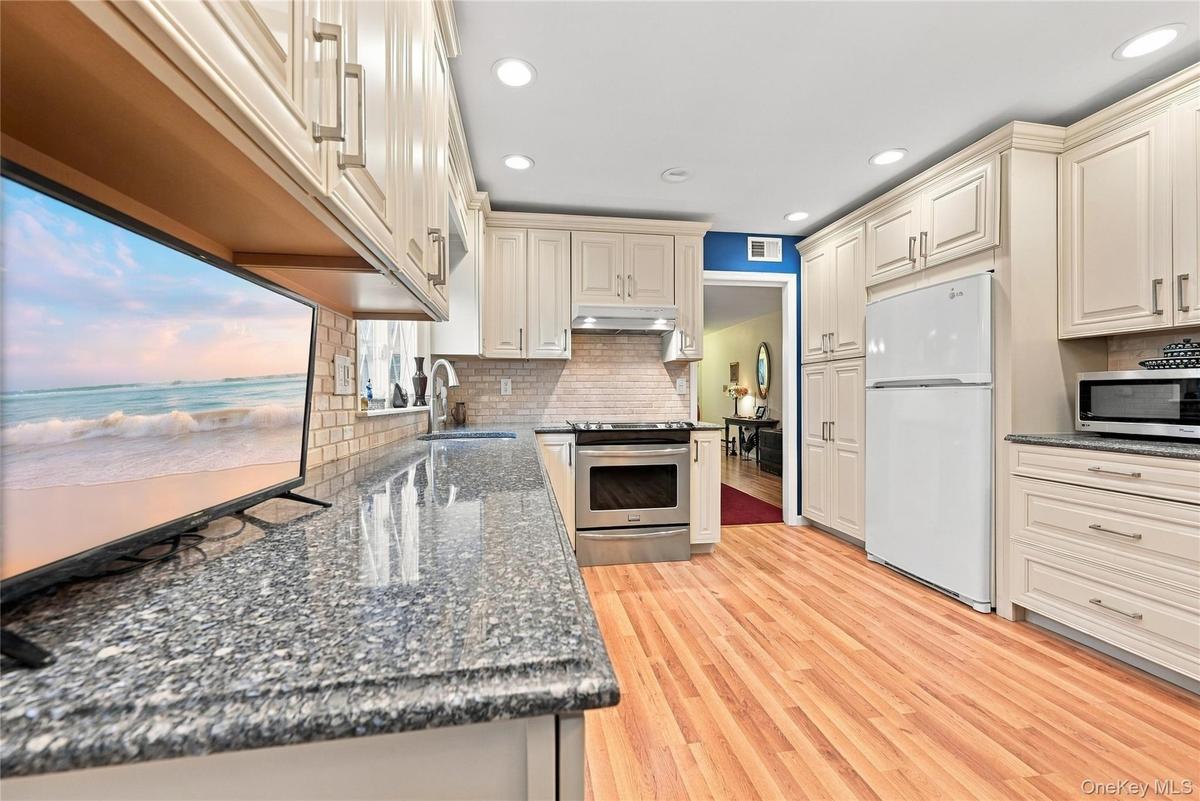 Custom quality cabinets to ceiling