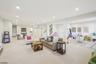 9 ft ceilings/ so much space
