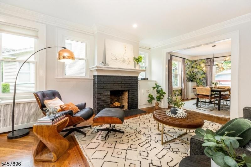 Living Room / Dining Area