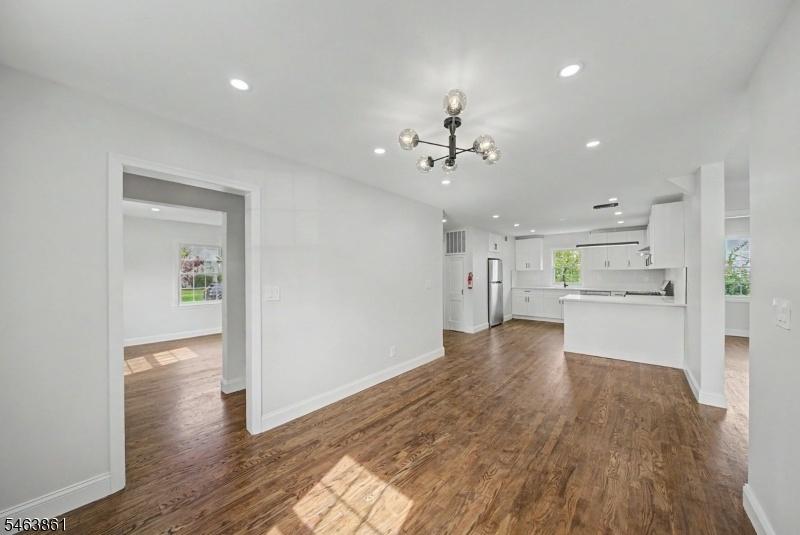 Dining/Kitchen