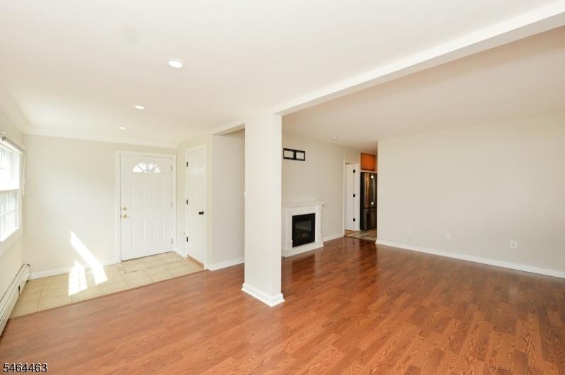 1st floor living room