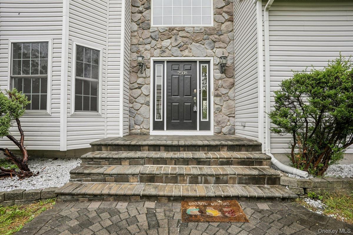 Beautiful paver walkway and steps/landing