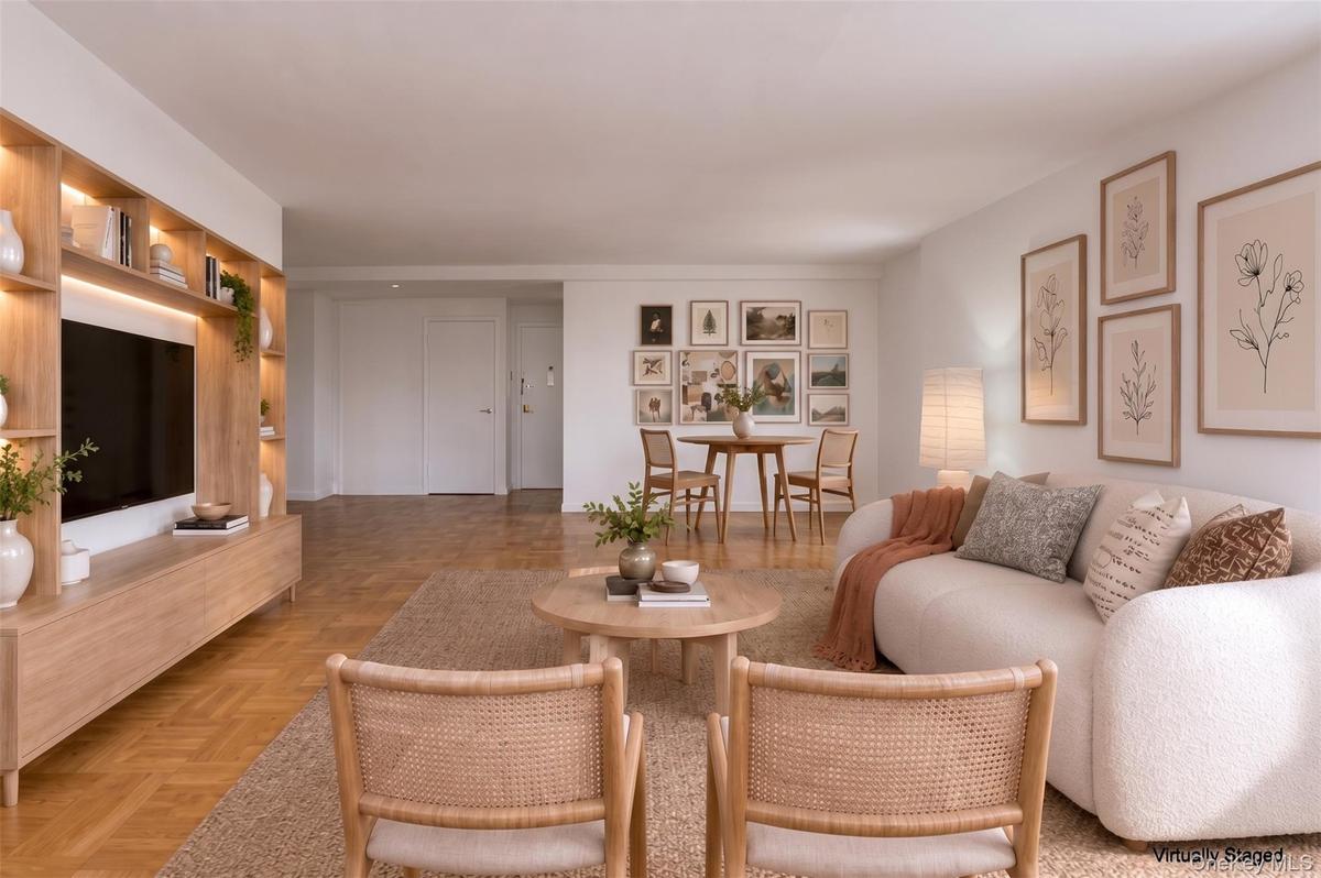 Livingroom staged with living and dinning space