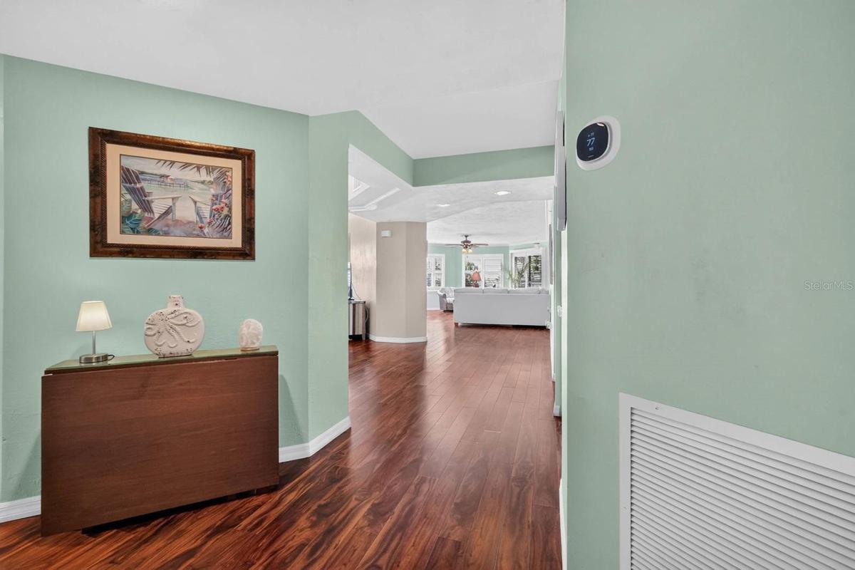 FOYER OF UNIT
