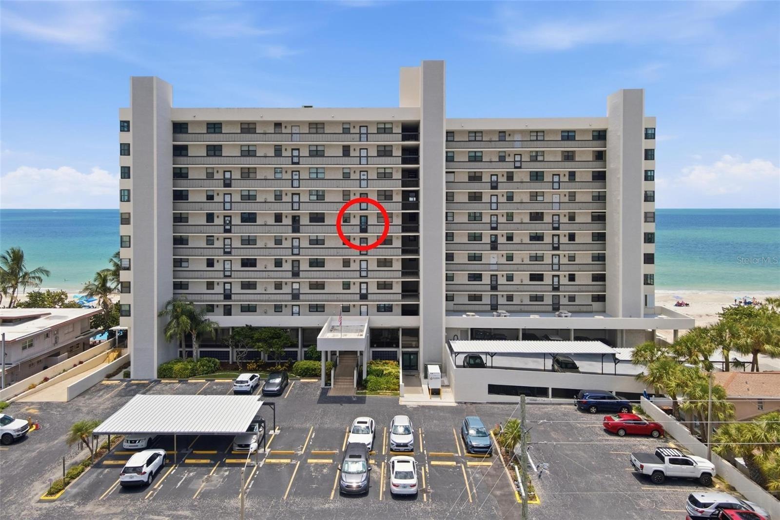 WATERFRONT!