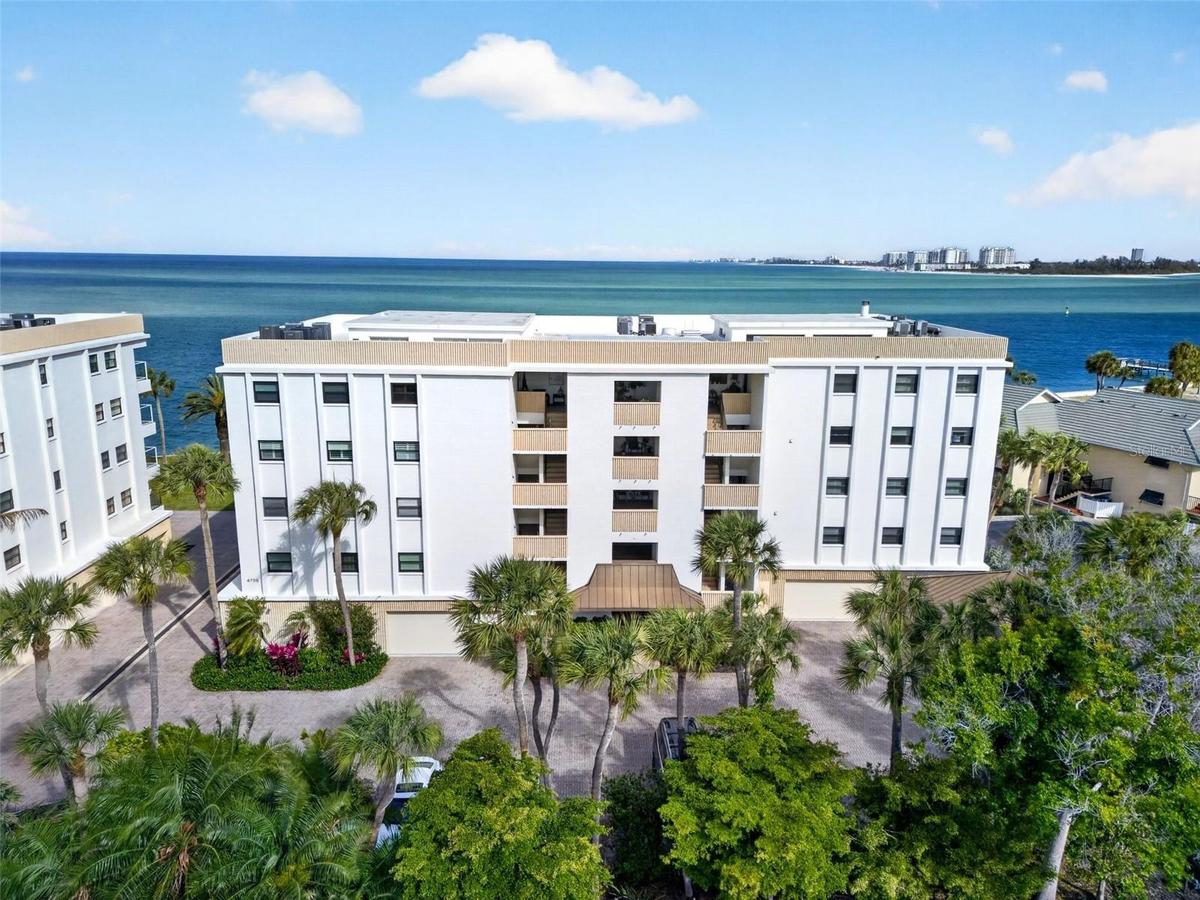 4708 Ocean Boulevard, unit E4