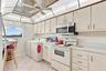 EATING SPACE IN KITCHEN
