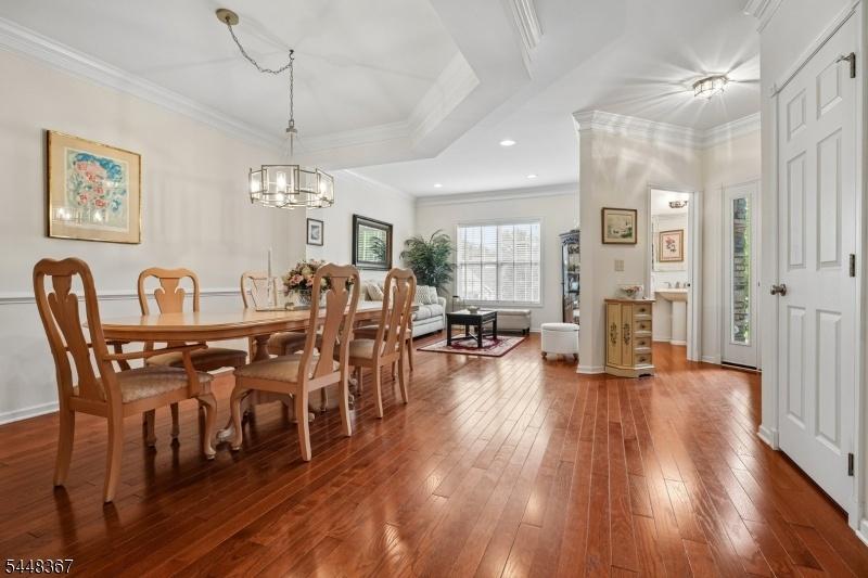 Formal Dining Rm