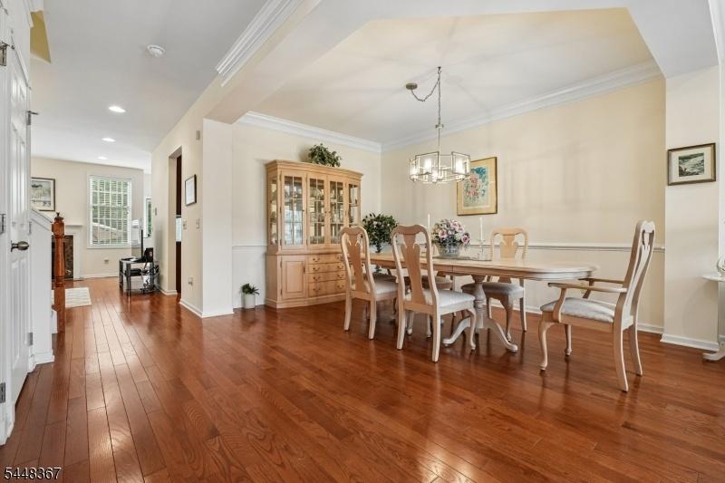 Formal Dining Rm