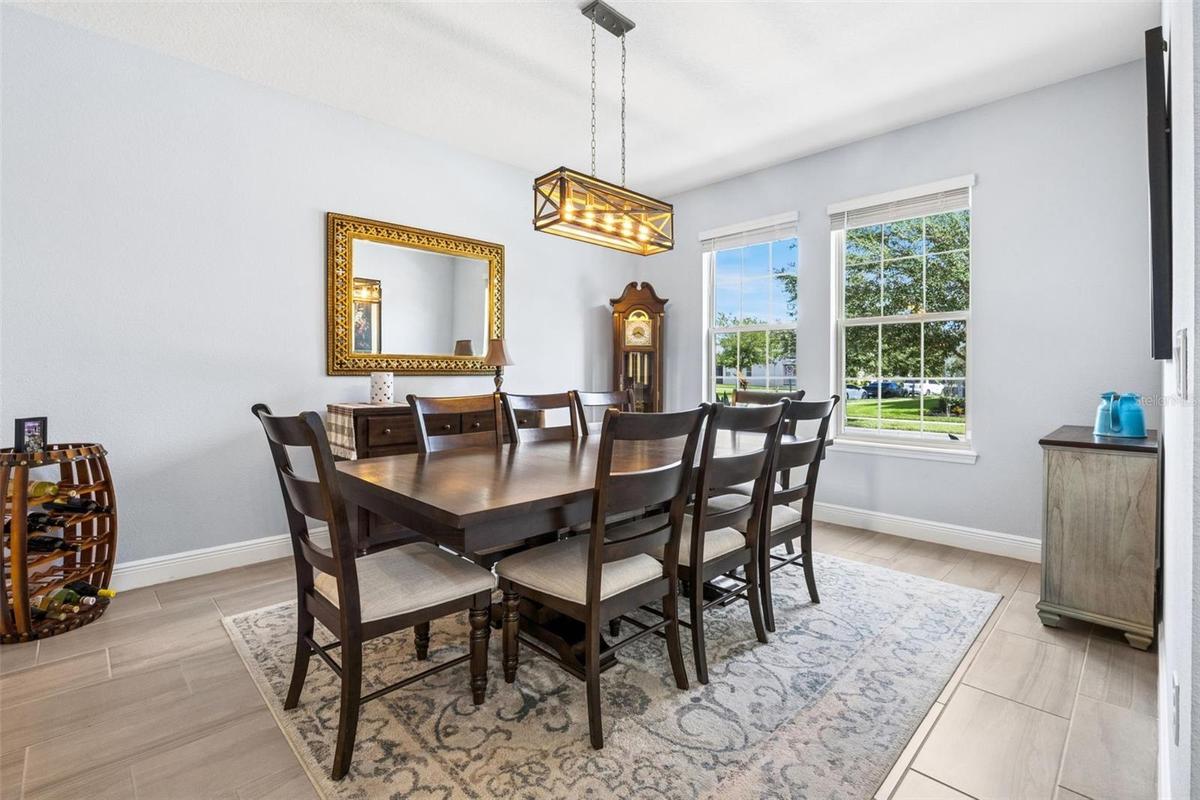 Flex - Dining room, Office or Den