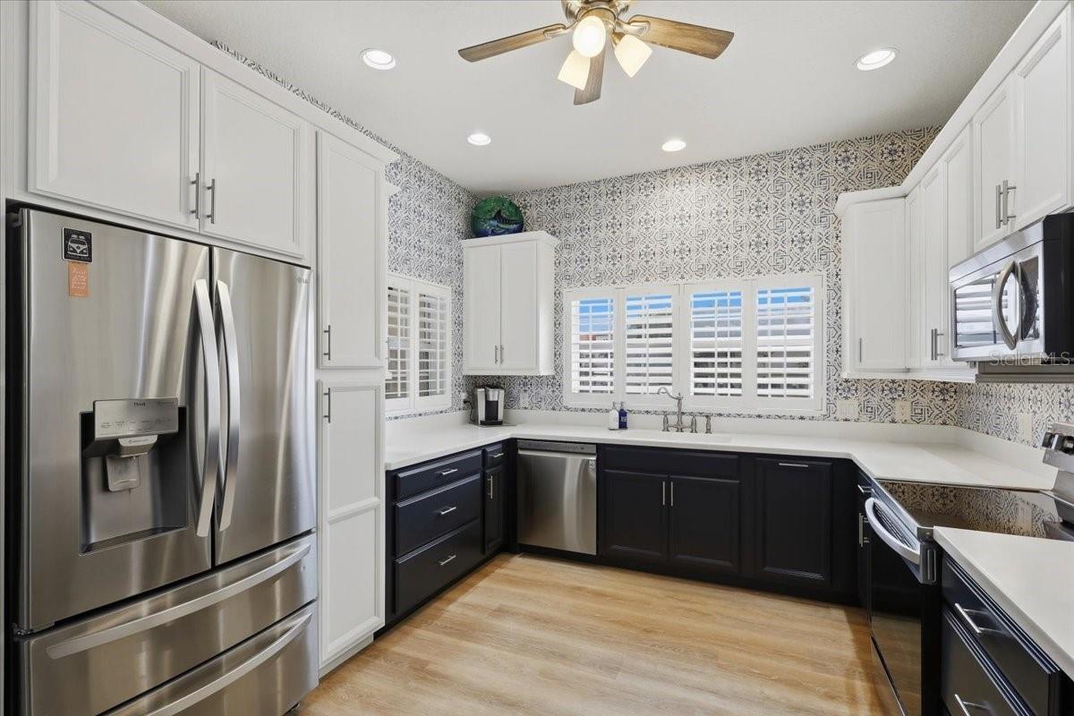 Gorgeous brand new kitchen