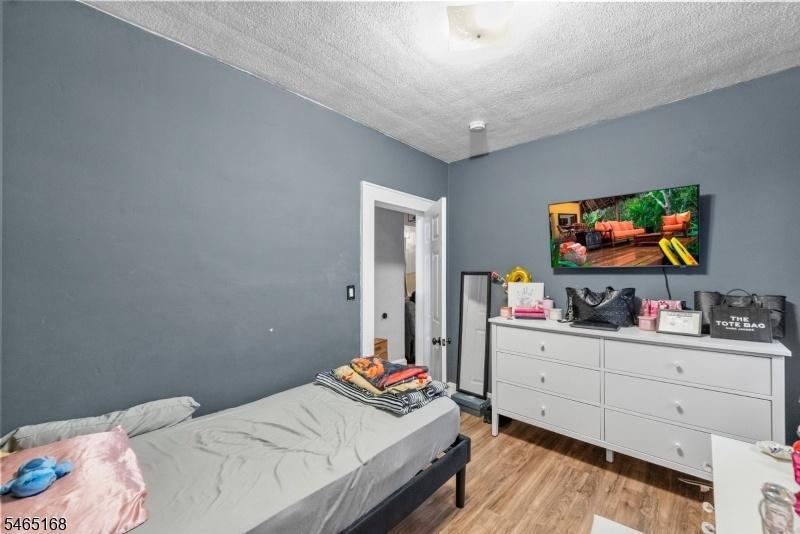 unit 2 bed
