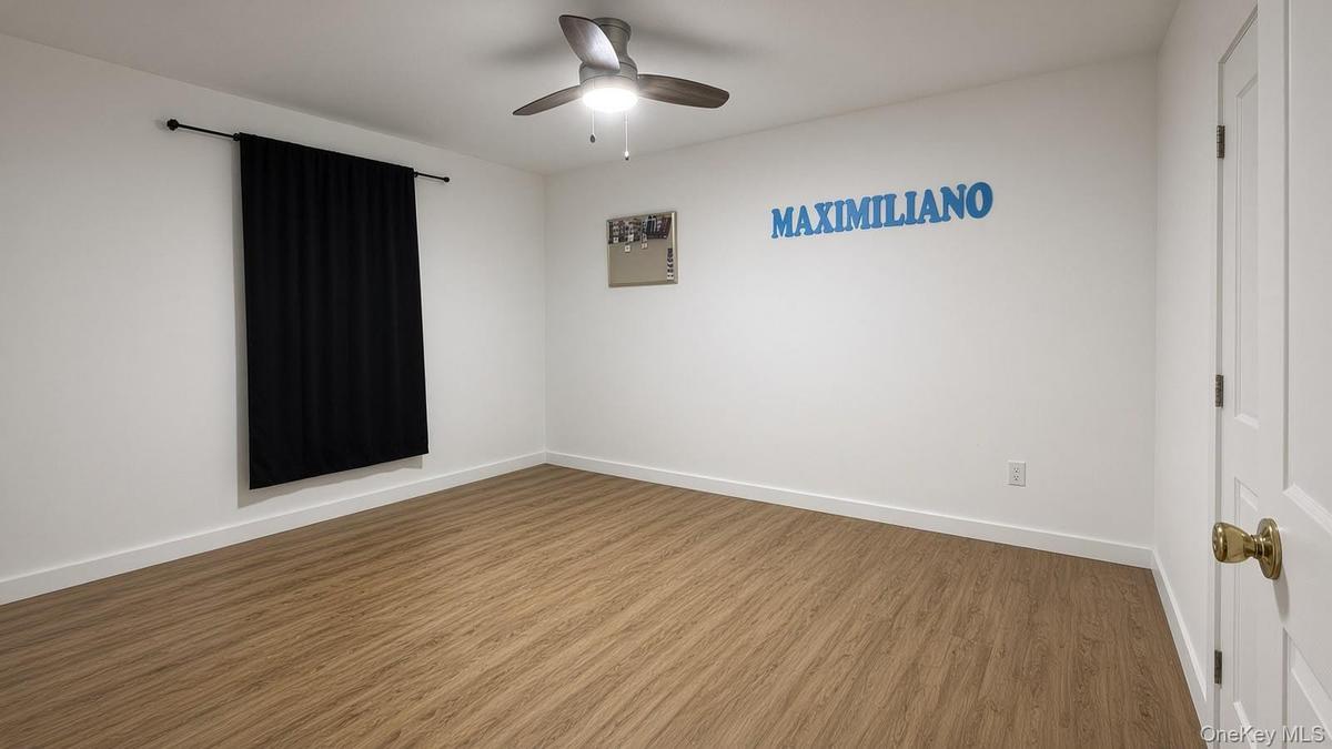 Bedroom #2 Furniture virtually removed