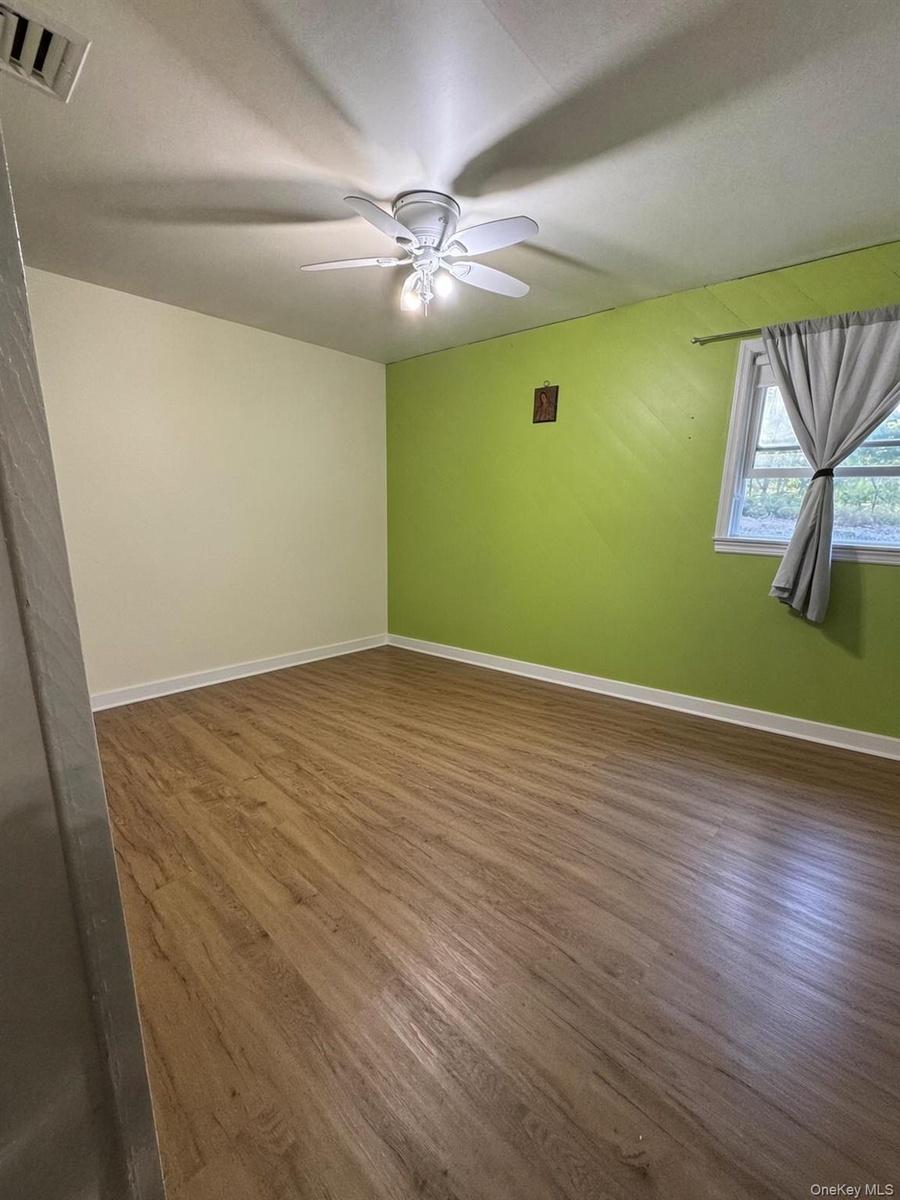 Bedroom #3 Furniture virtually removed