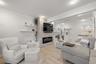 Living room/dining room