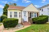 Charming cape with four bedrooms